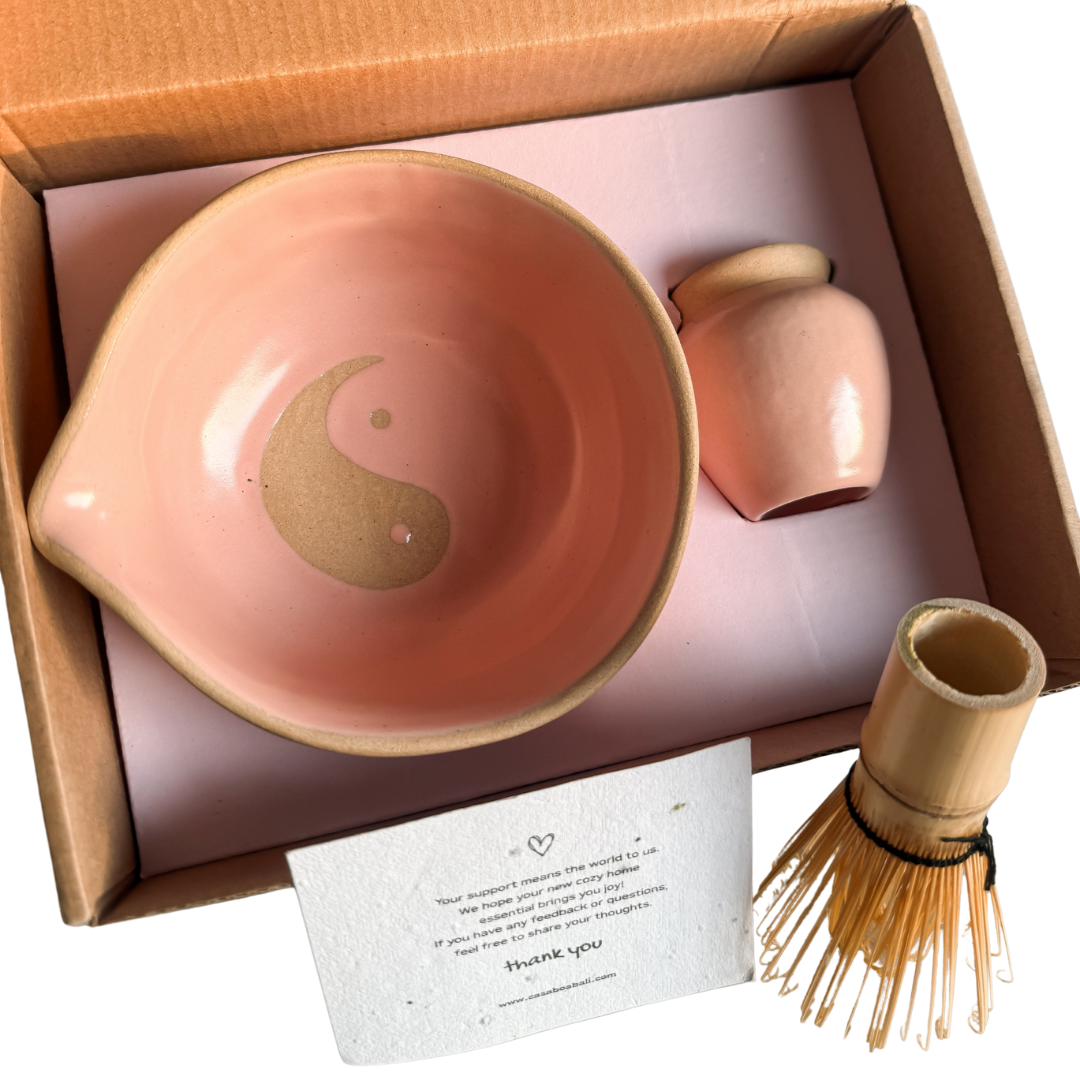 Yin & Yang Matcha bowl with mug – Soft Pink & White