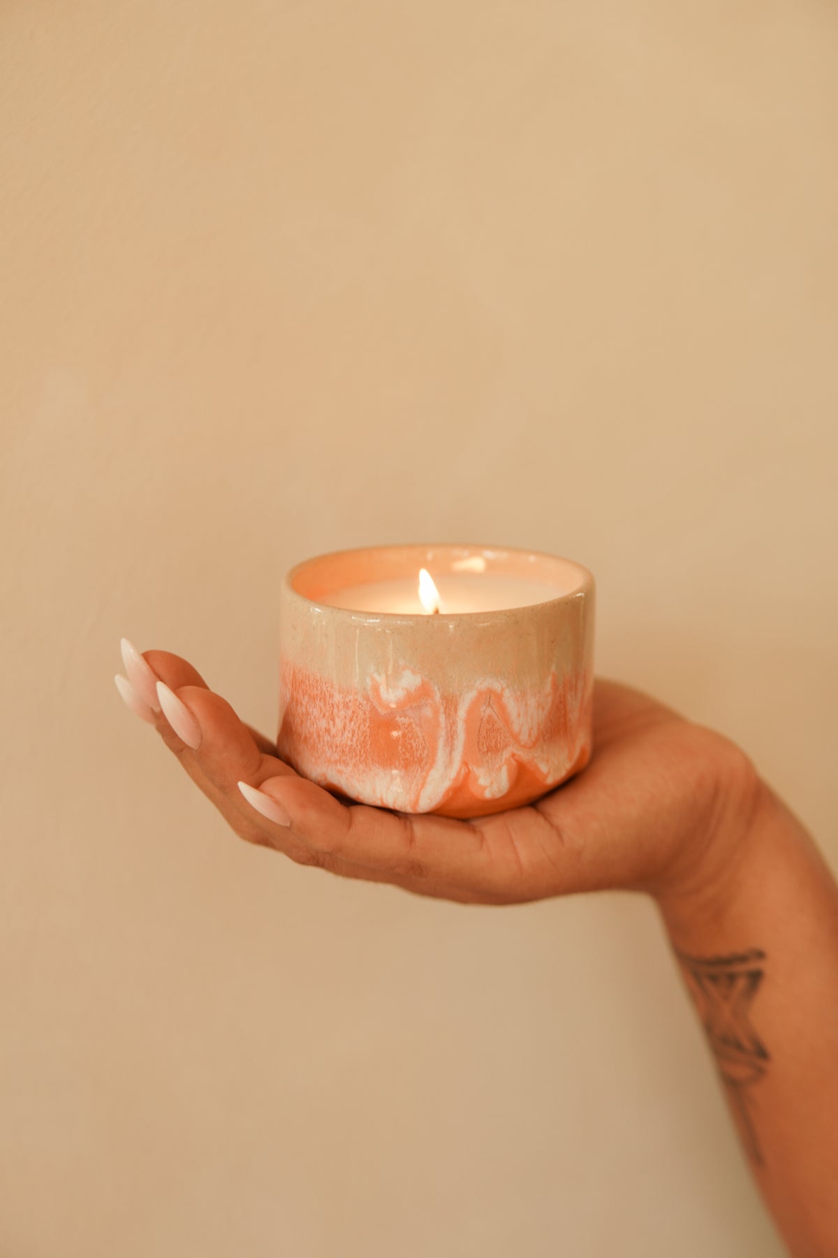 Sunset Flow Candle - Oud Satin